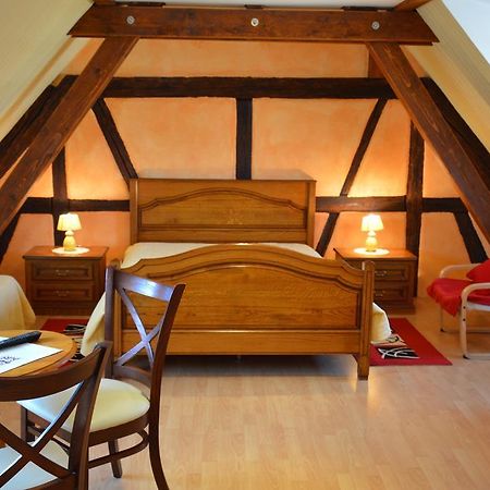 La Grange Du Pape - Annexe De L'Hotel La Ferme Du Pape Эгишем Экстерьер фото